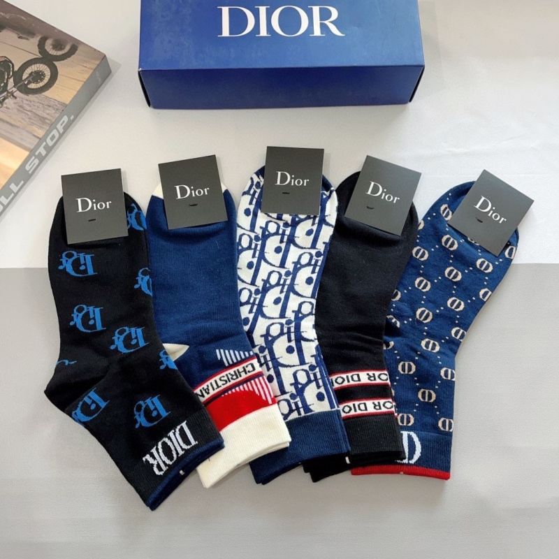 DIOR